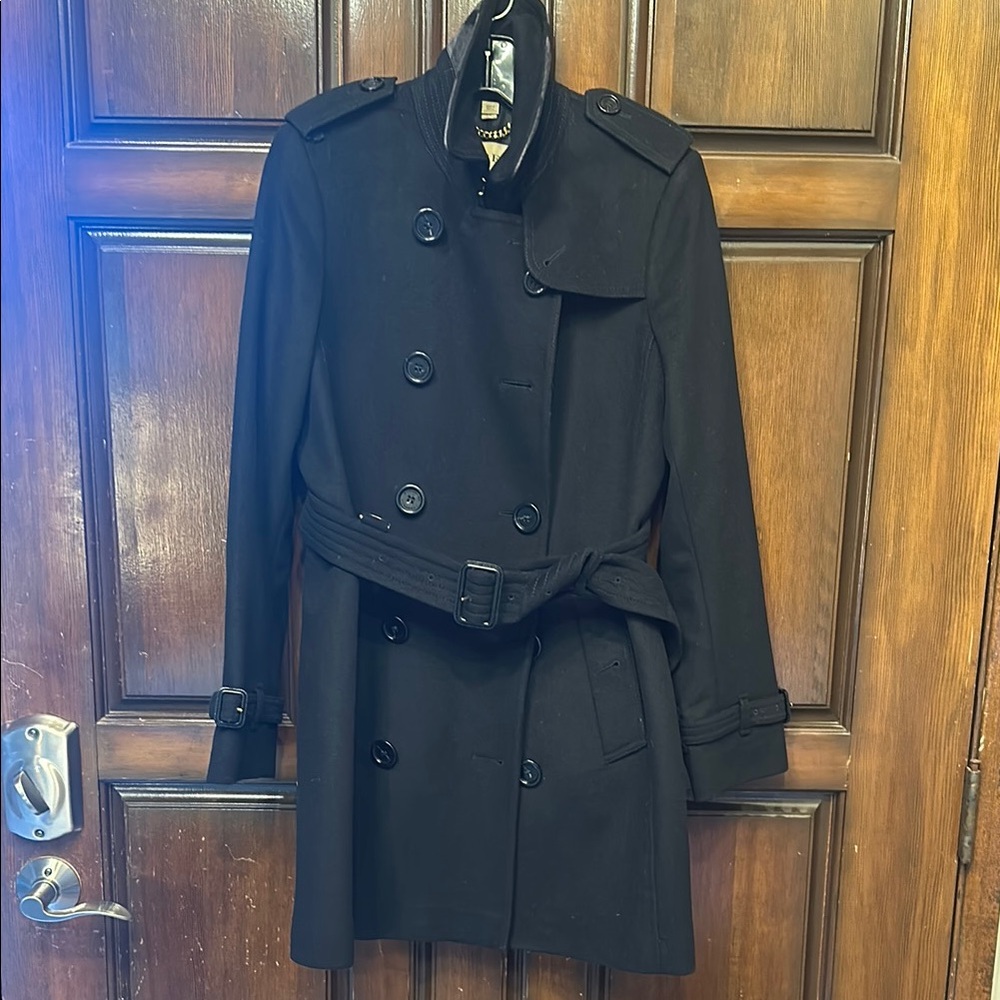 Burberry Black Pea Coat with Long Sleeves and Wide Collar